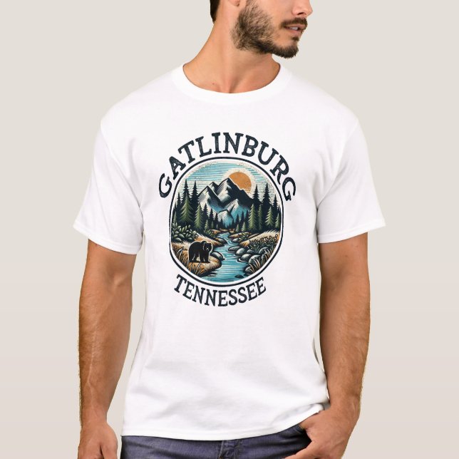 Camiseta Montanhas do Enfumaçado do Excelente de Gatlinburg (Frente)