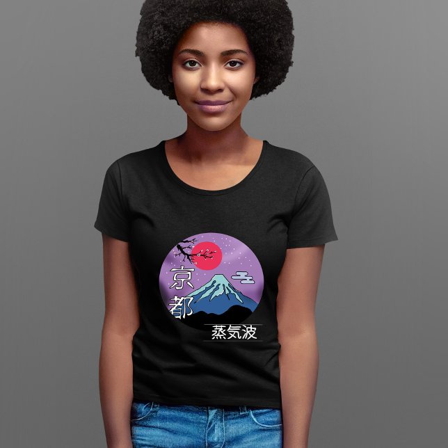 Camiseta Montanhas japonesas com flores (Criador carregado)