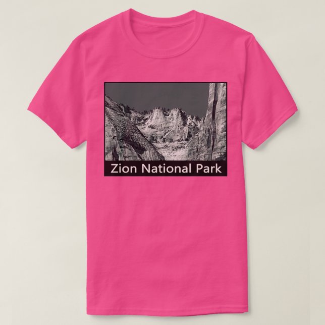 Camiseta Montanhas no Viagem do Parque Nacional do Zion (Frente do Design)