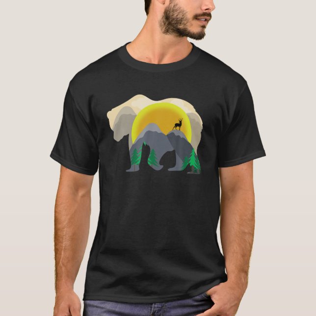 Camiseta Montanhas Urbanos Andando Montanheira de Cervejas (Frente)