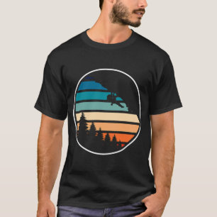 Camiseta Montanheira Vintage Camping Lover Mountai