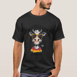 Camiseta Monte Calvário WI EUA Design de Cartoon de Vaca En
