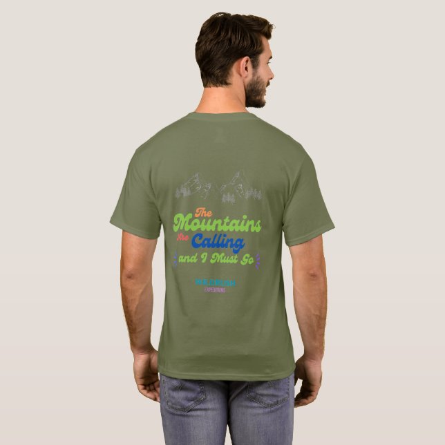 Camiseta Monte clássico A Montanha Está Chamando & Eu Tenho (Parte Traseira Completa)