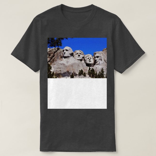 Camiseta Monumental no Rushmore (Frente do Design)