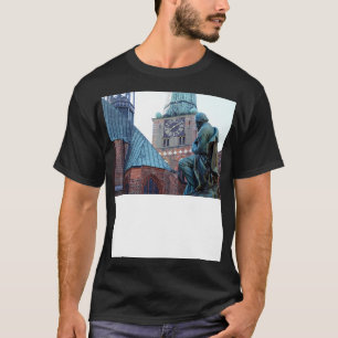 Camiseta Monumento Emanuel Geibel em frente à Igreja Jacobi