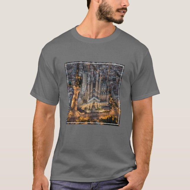 Camiseta Monumentos | La Sagrada Familia (Frente)