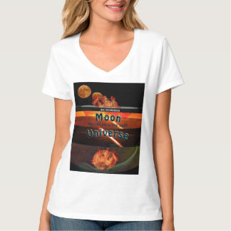 Camiseta Moon Moving into the Next Universe
