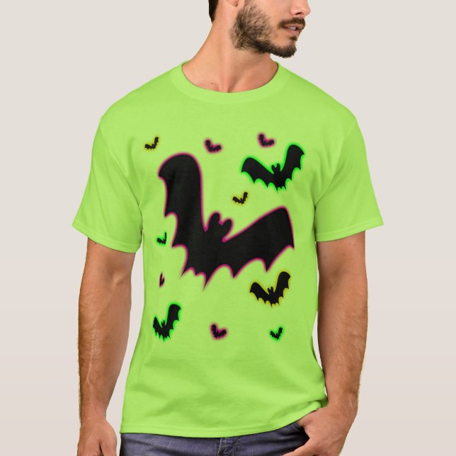 Camiseta Morcegos com Brilho de Vampiro (Frente)