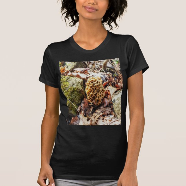 Camiseta Morel Mushroom na Natureza (Frente)