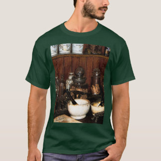 Camiseta Mortar and Pestle in Drug Store 1