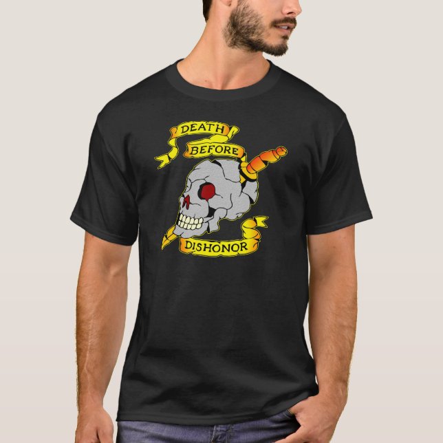 Camiseta Morte antes do tatuagem do crânio & do punhal da (Frente)