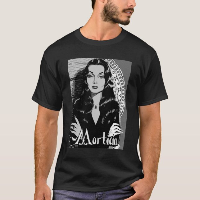 Camiseta morticia addams Essential T-Shirt (Frente)