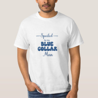 Camiseta Morto por Meu Homem Colar Azul
