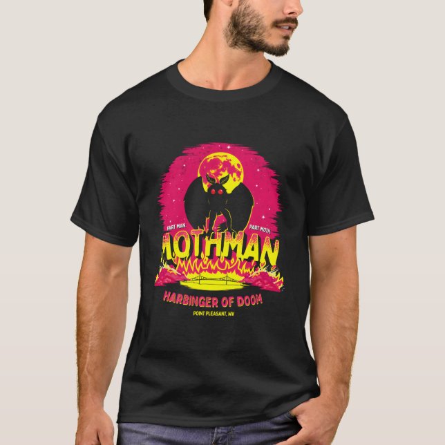 Camiseta Moth Harbinger Da Criatura Criptid Doom (Frente)