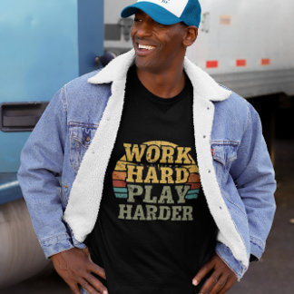 Camiseta Motivação Retroativa - Trabalho Engraçado Gificios