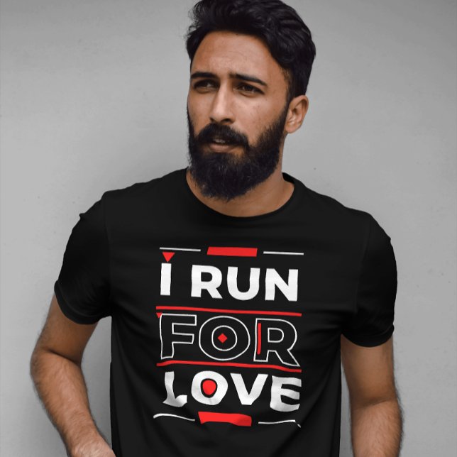 Camiseta Motivação romântica de trabalho que eu corro por a (Criador carregado)