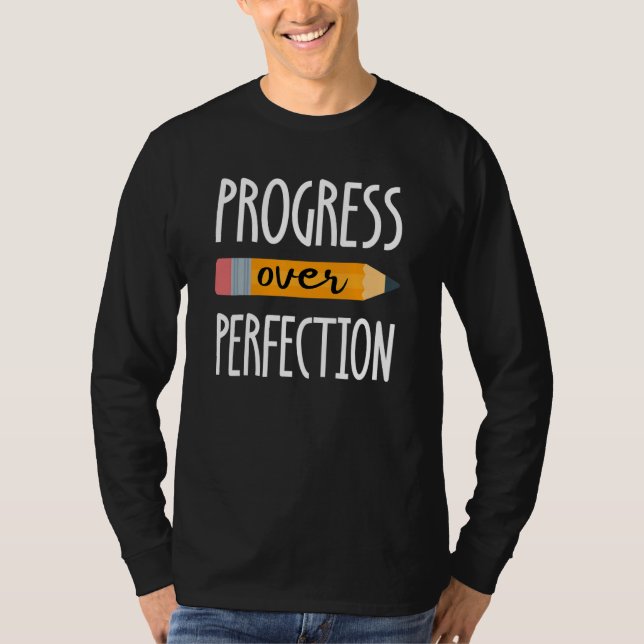 Camiseta Motivational Progress Over Perfection Back to Scho (Frente)