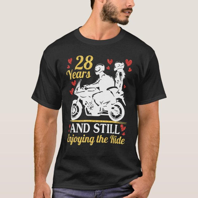 Camiseta Motorcycle Riders Casado 28 Anos E Ainda Aproveita (Frente)