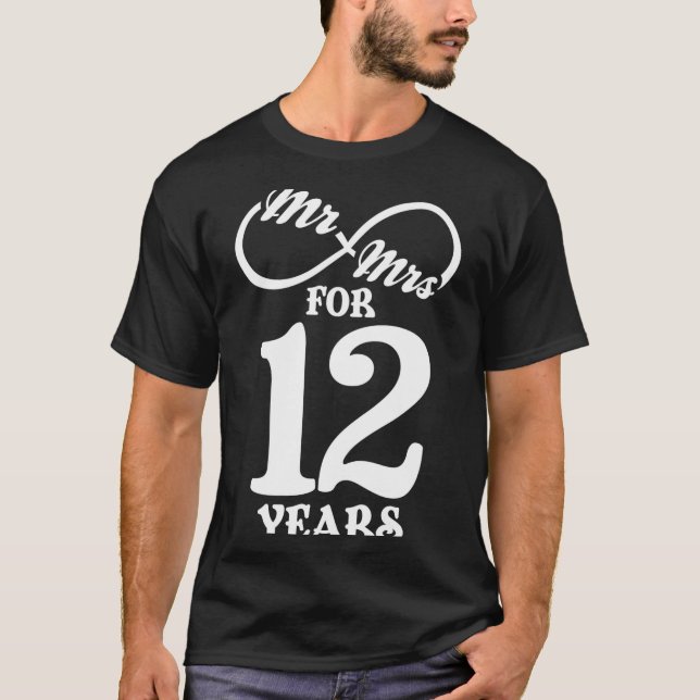 Camiseta Mr Mrs For 12 Years 1st Wedding Anniversary  (Frente)
