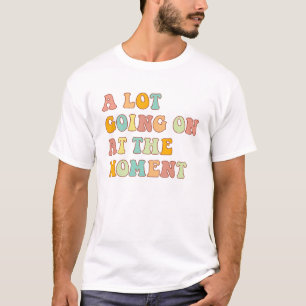 Camiseta Muita Coisa Acontecendo No Momento Lantejoula, Cit