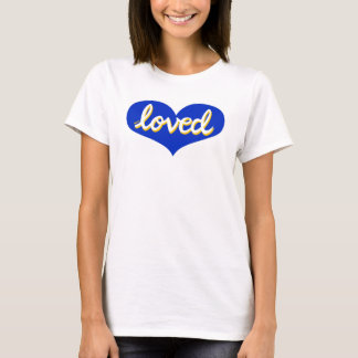 Camiseta MUITO AMADO - coração de amor azul