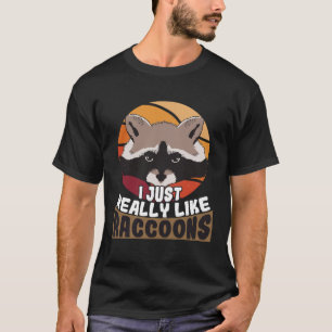 Camiseta Muito parecida com guaxinins para Racoon e Raccoon