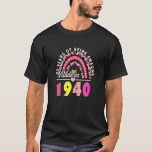 Camiseta Mulher 82 Anos Sendo Incrível Leopard Rainbow 8