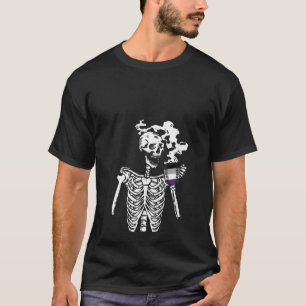 Camiseta Mulher Bebendo Skeleton Café Orgulho Asexual Skul