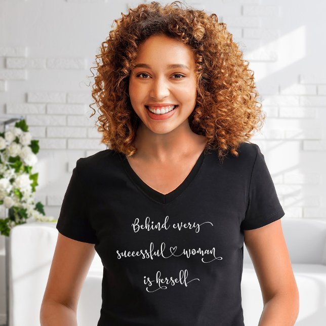 Camiseta Mulher Bem-Sucedida Citação Feminista Negrito Rote (Criador carregado)