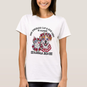 Camiseta Mulher De Gato E Cachorro Sem Filhos Está Votando 