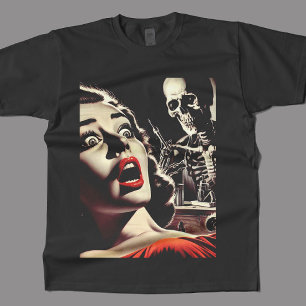 Camiseta Mulher de Terror Pulp Vintage