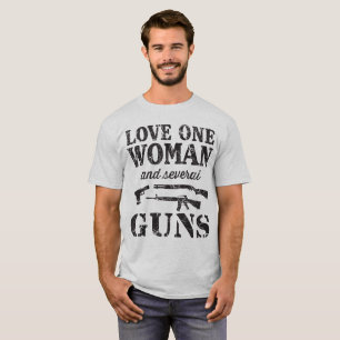 Camiseta Mulher do amor um e t-shirt de diversas armas