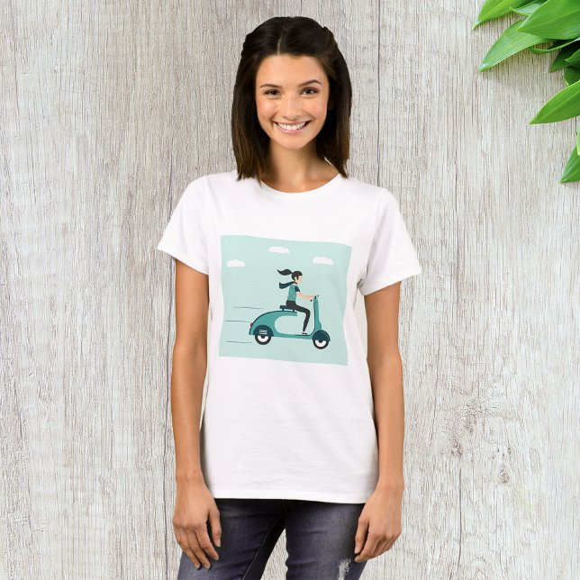 Camiseta Mulher Em Um Patinete (Criador carregado)
