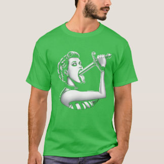 Camiseta Mulher Engolindo Espada Show Lateral do Carnaval r