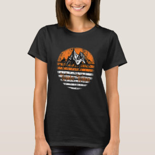 Camiseta Mulher escalando montanhas Caminhada Trekking femi
