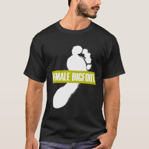 Camiseta Mulher Grande Impressão Gigante de Pé Grande Menin