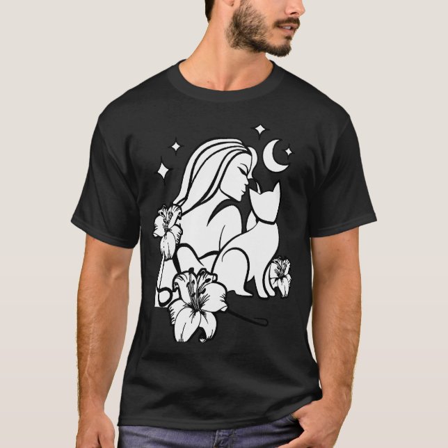 Camiseta Mulher Lírios Flores Gato Fantasia Lua Glamour Gót (Frente)