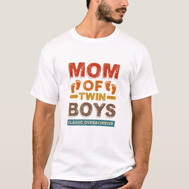Camiseta Mulher Mãe De Twin Boys Gêmeos Gêmeos Gêmeos (Frente)