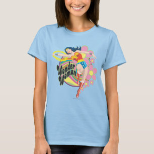 Camiseta Mulher Maravilha Flores Retro