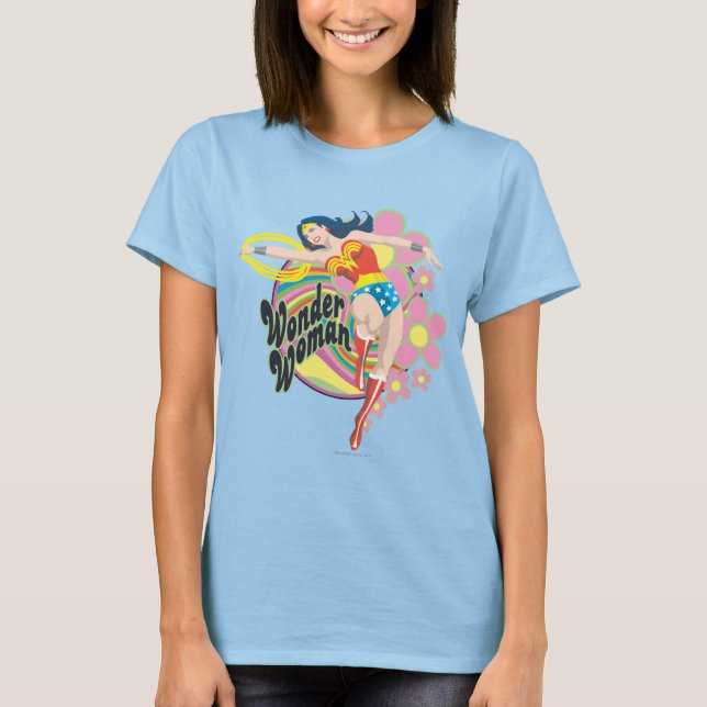 Camiseta Mulher Maravilha Flores Retro (Frente)