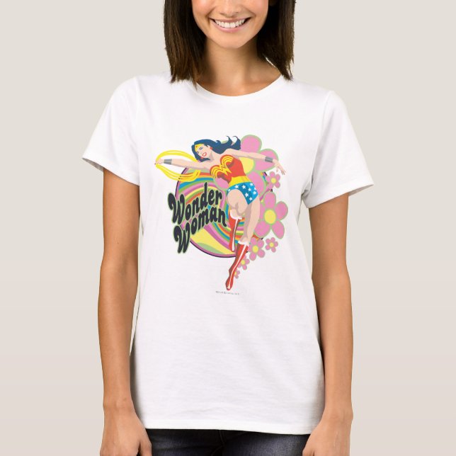 Camiseta Mulher Maravilha Flores Retro (Frente)