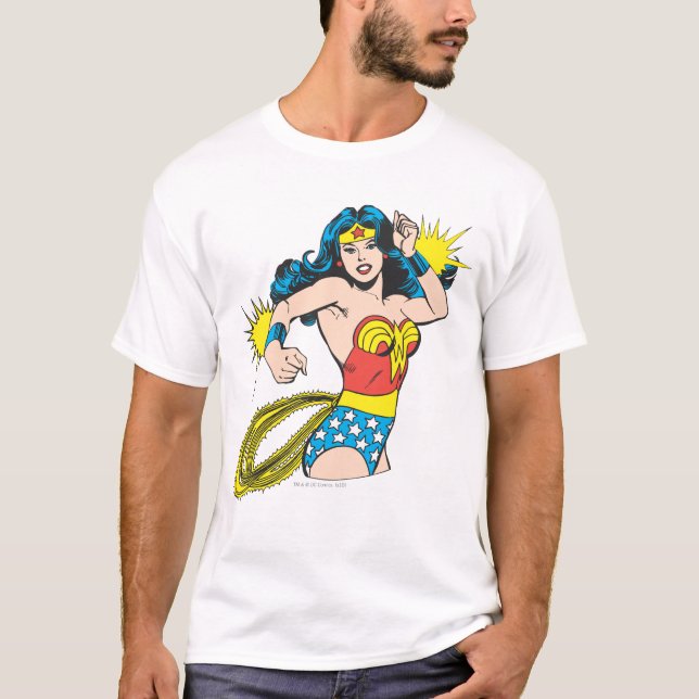 Camiseta Mulher Maravilha Gire com Flores (Frente)
