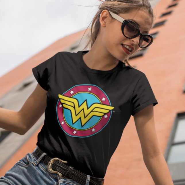 Camiseta Mulher Maravilha | Logotipo de Círculo e Estrelas (Criador carregado)