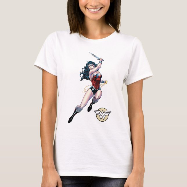 Camiseta Mulher Maravilha Nadando Espada (Frente)