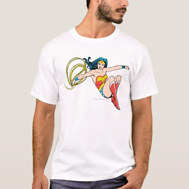 Camiseta Mulher Maravilha Pulando (Frente)