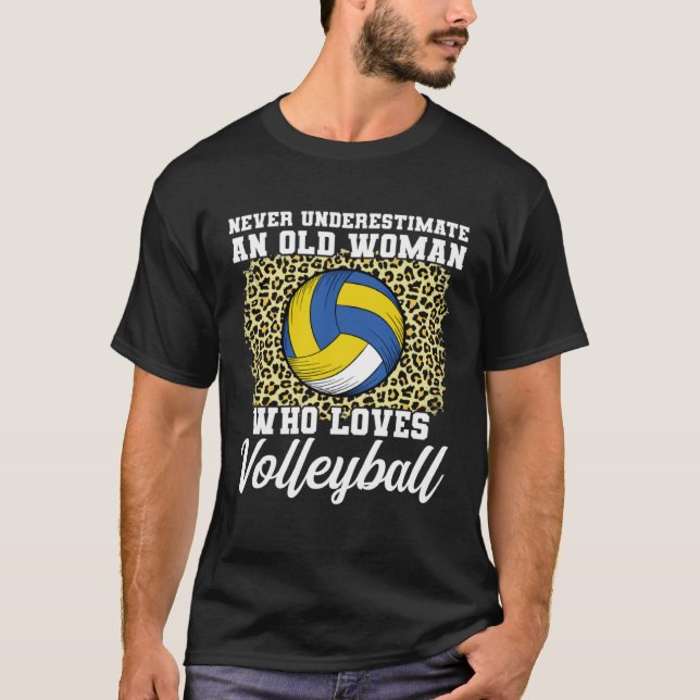 Camiseta mulher mimada que ama vôlei (Frente)
