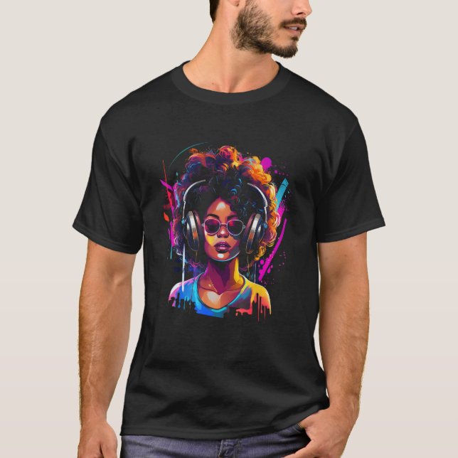 Camiseta Mulher Negra Africana Fones de ouvido Música (Frente)