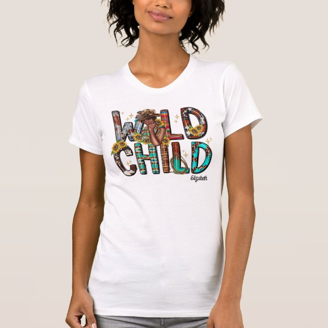 Camiseta Mulher Negra Selvagem Vibrante Boho Chic (Frente)