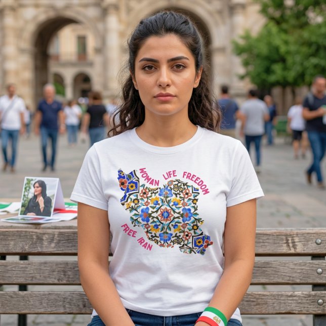 Camiseta Mulher Vida Liberdade | Azulejos Persas Presentes  (Woman Life Freedom | Persian Tiles Iranian Gifts T-Shirt)