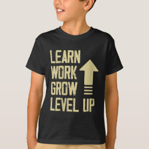Camiseta Mulheres Aprendem Trabalham Crescem Nível Superior